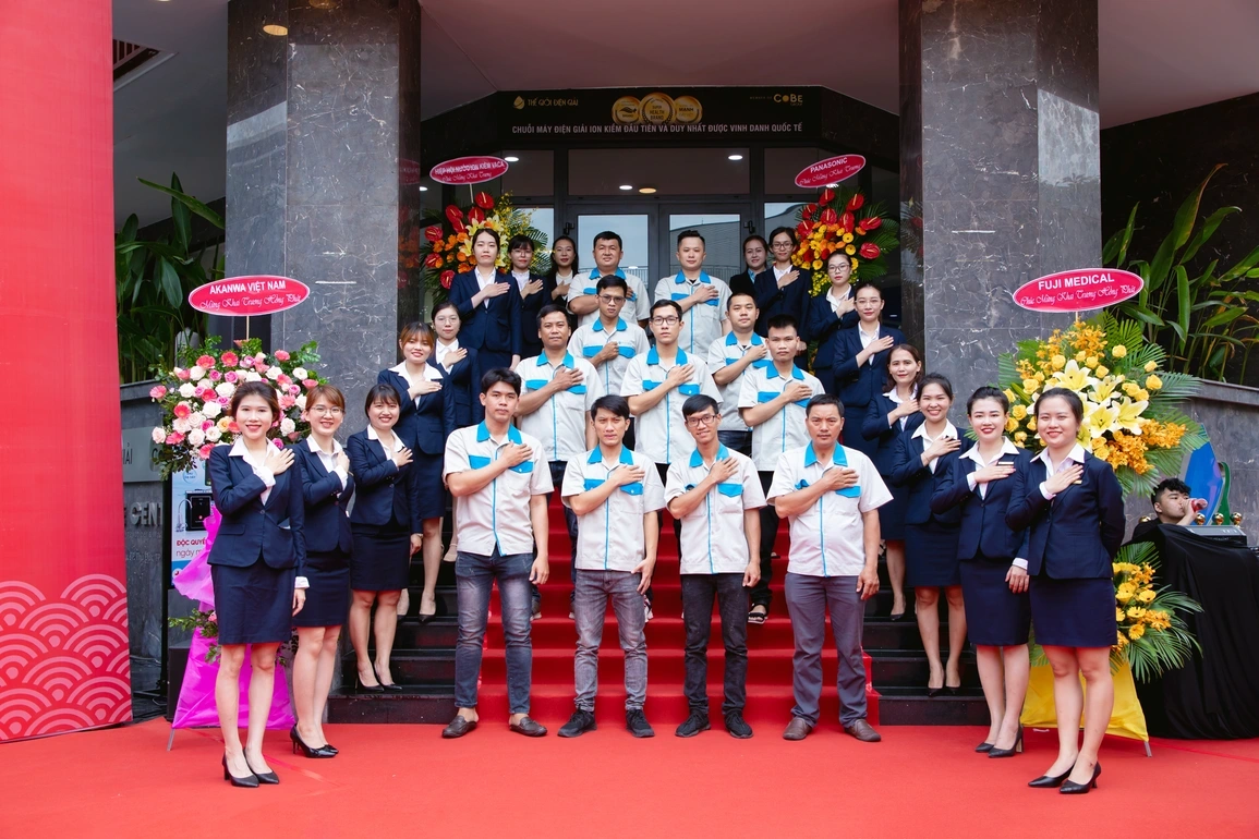 SOF-2025-01832-the-gioi-dien-giai-la-don-vi-tien-phong-trong-dich-vu-hau-mai-chuyen-sau-voi-doi-ngu-chuyen-nghiep