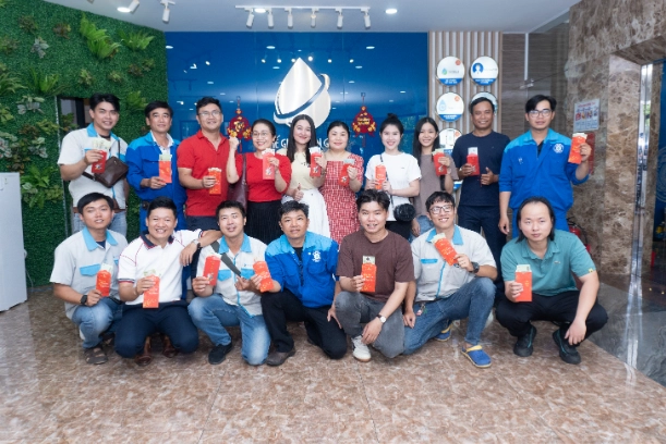 SOF-2026-00224-doi-ngu-ky-thuat-vien-tham-gia-hai-loc-dau-xuan