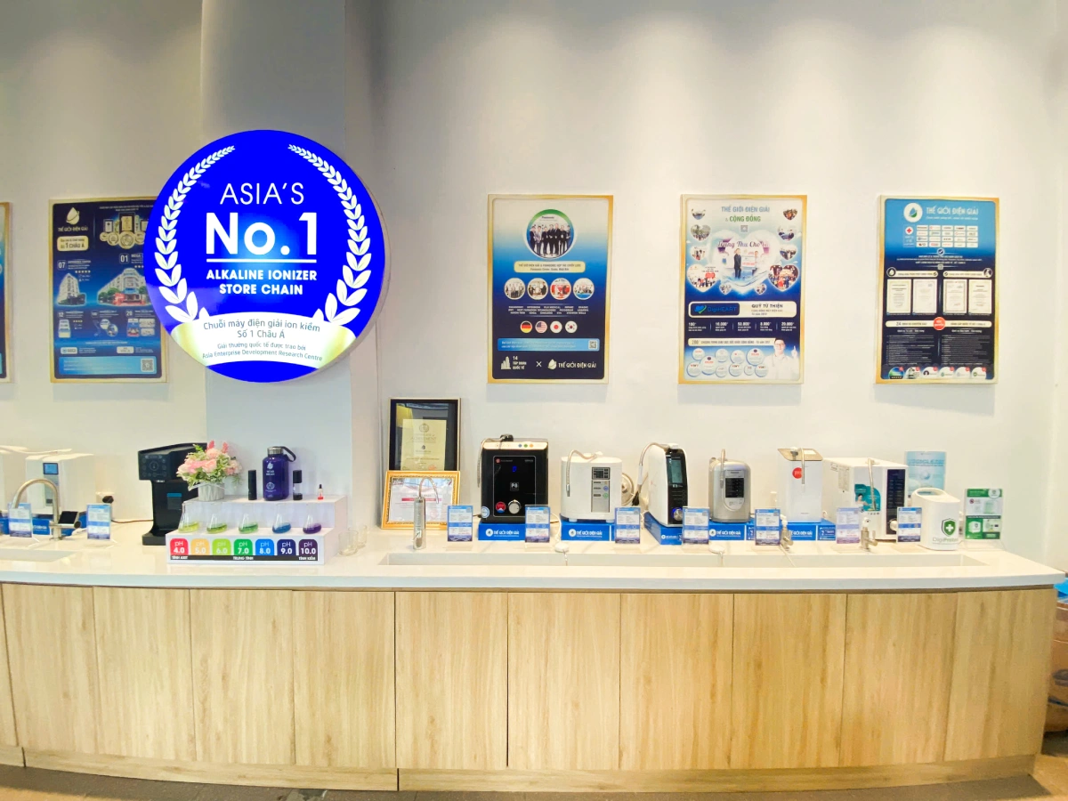 SOF-2025-01871-premium showroom-2