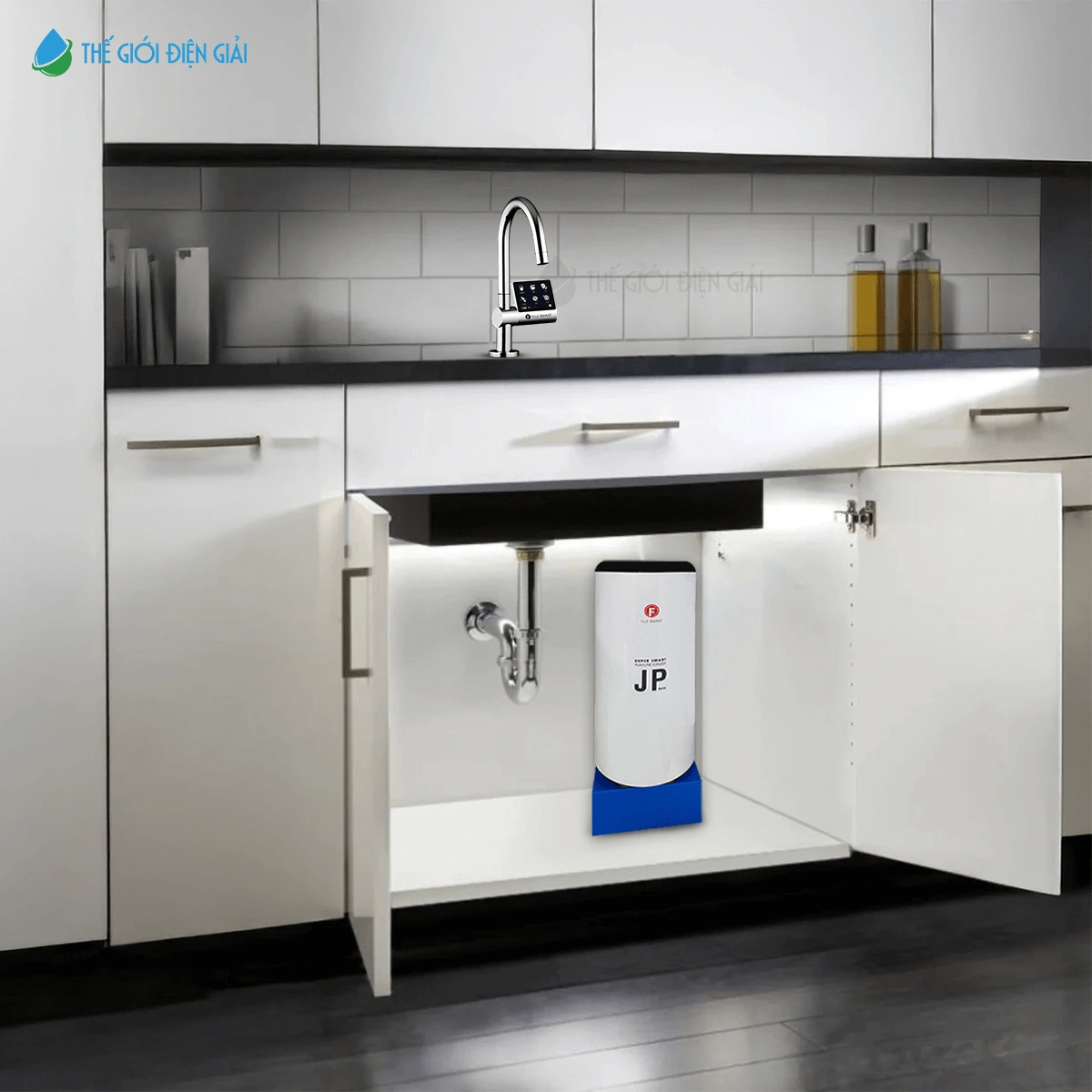 Fuji Smart JP900 Pro được tích hợp công nghệ AI thông minh tự động điều chỉnh điện phân theo nguồn nước đầu vào – Tính năng hiếm có ở dòng âm bồn