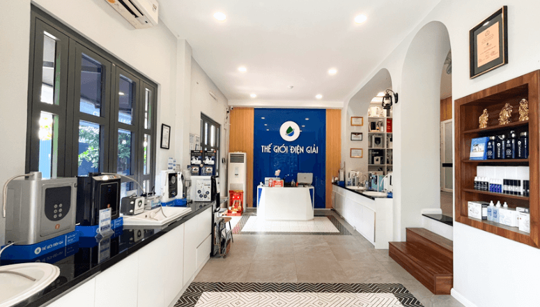 Showroom máy lọc nước điện giải ion kiềm Quận 7, TP.HCM sang trọng, trưng bày nhiều dòng máy