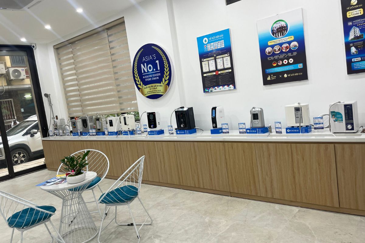 show-room-the-gioi-dien-giai-ha-dong