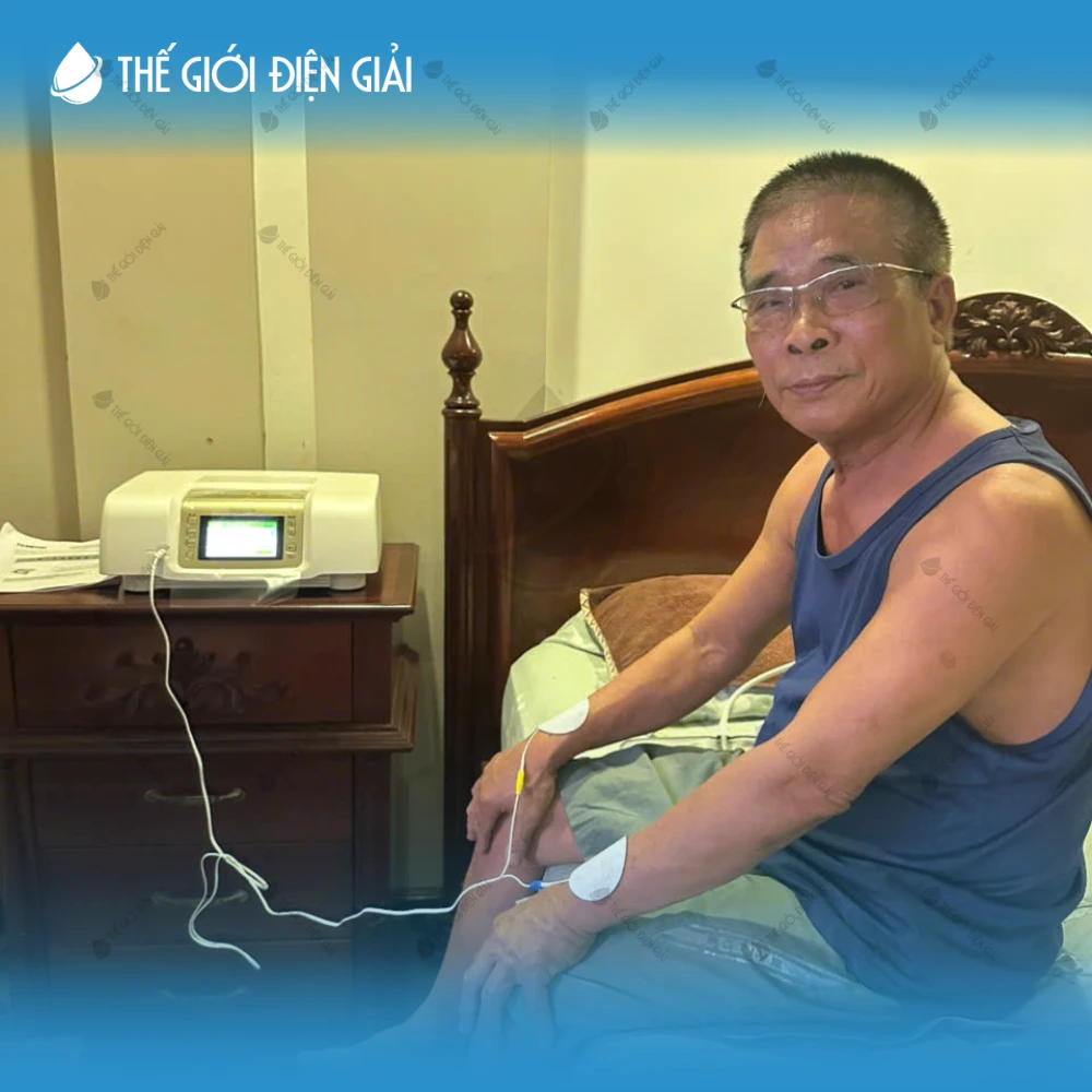 khach-cu-may-tri-lieu-dien-truong-fx-14000-11-2