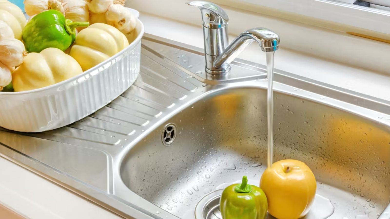 Tăng tuổi thọ cho các thiết bị trong nhà