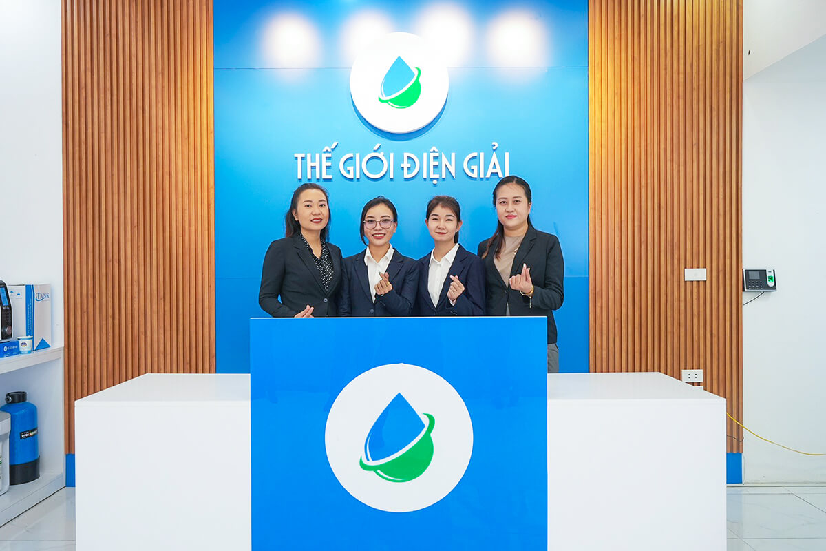 Đội ngũ tư vẫn luôn sẵn sàng hỗ trợ và tư vấn minh bạch cho khách hàng để chọn được sản phẩm phù hợp