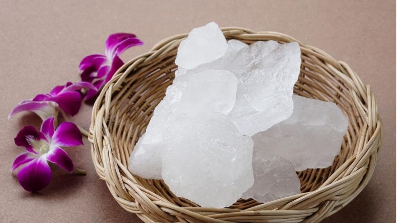Phèn chua là phương pháp hóa chất truyền thống cực kỳ hiệu quả
